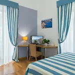 Casa D'amare 2* ナポリ