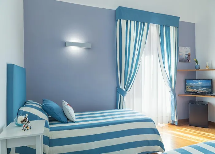 Alojamento de Acomodação e Pequeno-almoço Casa D'amare Nápoles