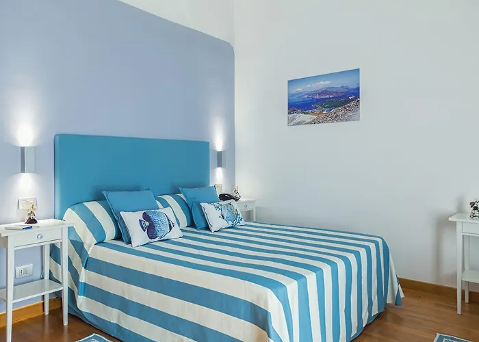 Alojamento de Acomodação e Pequeno-almoço Casa D'amare Nápoles