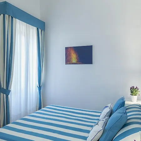 Casa D'amare ベッド・アンド・ブレックファスト ナポリ